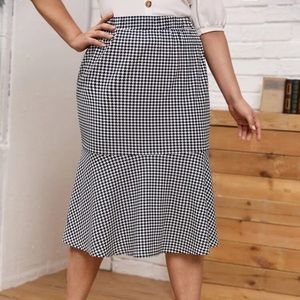Shein pencil skirt, size XXL